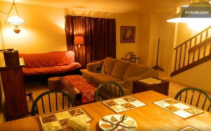 Chris Rose lists his Rutland Town, VT, duplex on Airbnb.