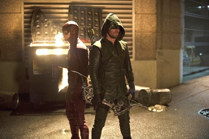 FLASH VS. ARROW