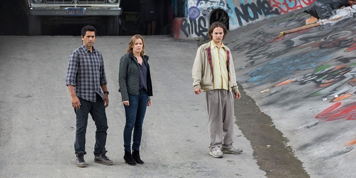 Cliff-Curtis-Kim-Dickens-Frank-Dillane-Fear-the-Walking-Dead-Pilot